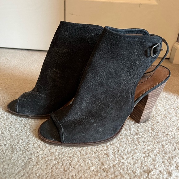 Lucky Brand Black/Brown Heels - Picture 1 of 3